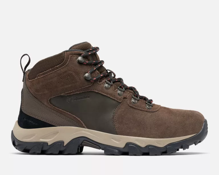Columbia Newton Ridge Plus II Suede WP hiking boots in brown suede with waterproof construction and durable rubber sole, side view.