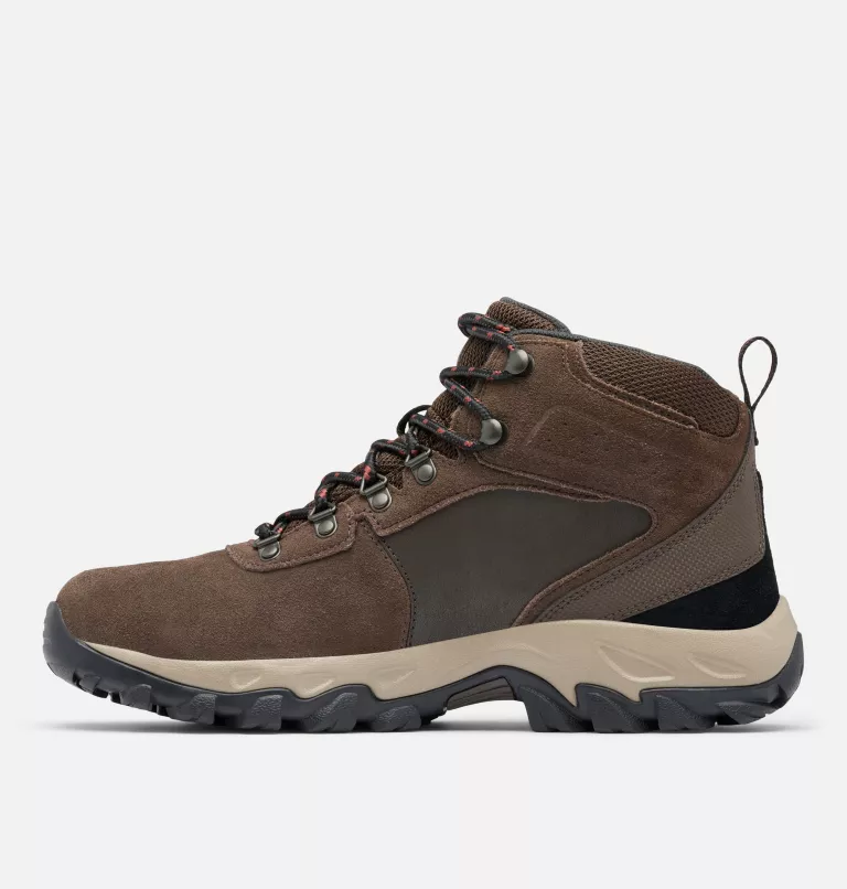 Columbia Newton Ridge Plus II Suede WP hiking boots in brown suede with waterproof construction and durable outsole, side view.